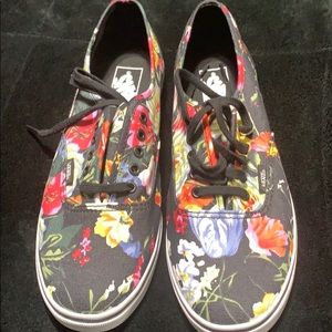 Floral Vans Authentic Lo Pro